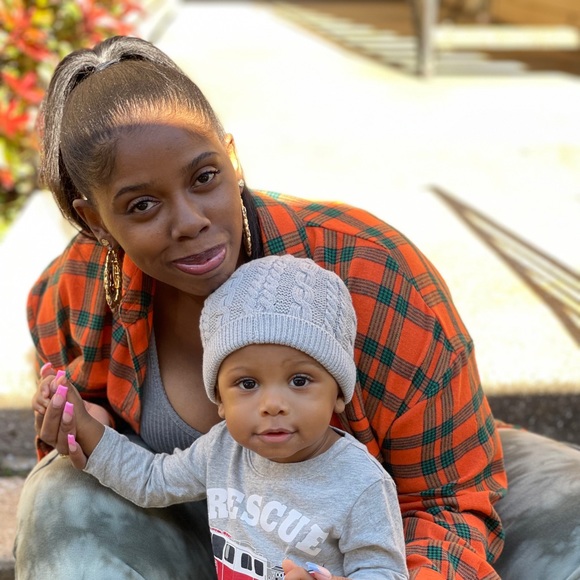 Meet your Posher, Andra - Picture 4 of 4